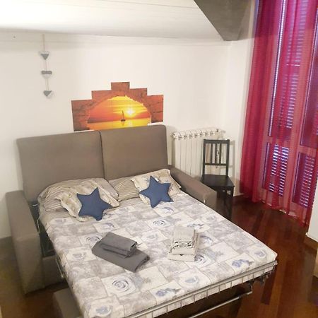 菲纳莱利古雷Casa Pepita公寓 外观 照片